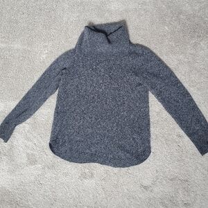 Tahari Women's Cowl Neck Sweater, Size Medium - EUC